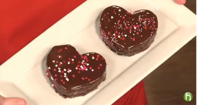 How to Make Heart Shaped Brownies | Valentine's Day round-up on Genpink