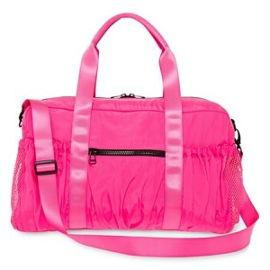 JCPenny gym bag // xersion // more bags and yoga mats on GenPink