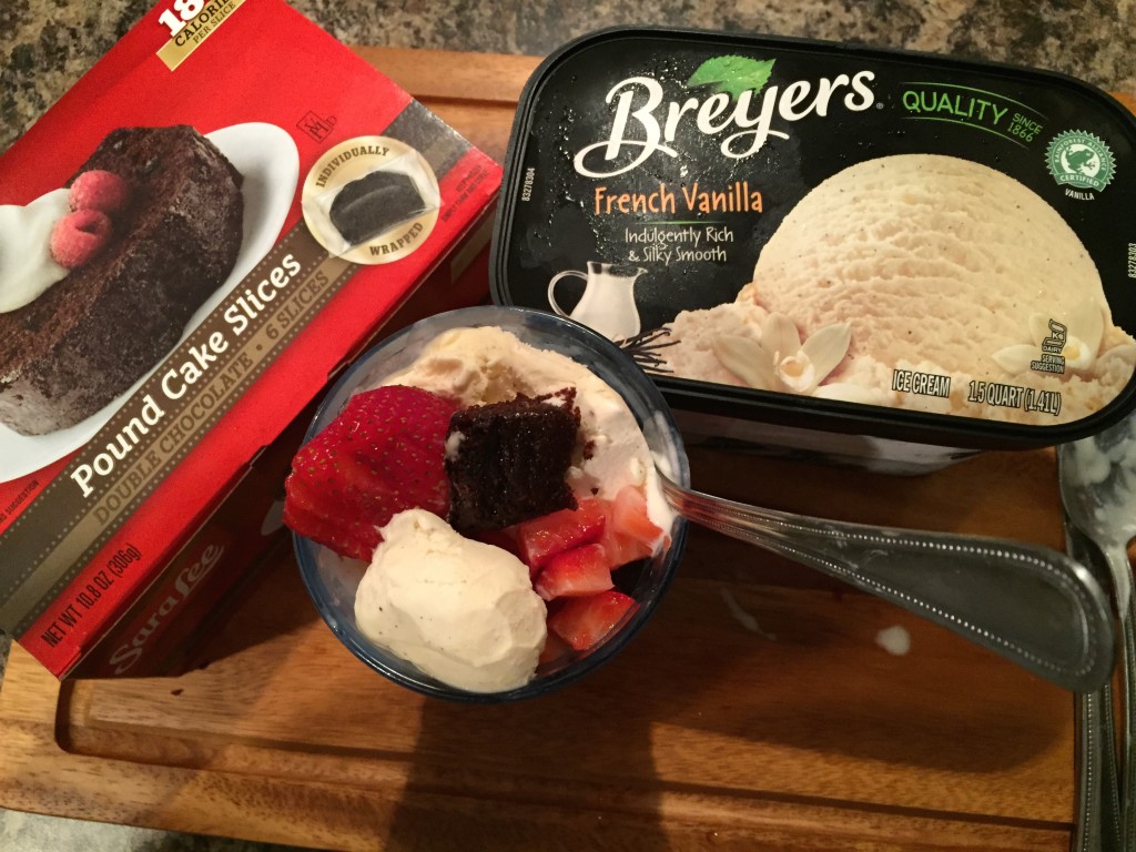 Ice Cream and a Virtual Friend Date | Genpink (featuring Sara Lee & Breyers Trifle)