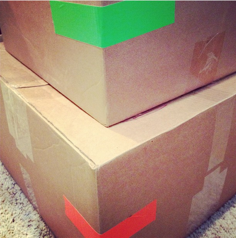 Colored tape allows for easy identification of box contents - use different colors for each room